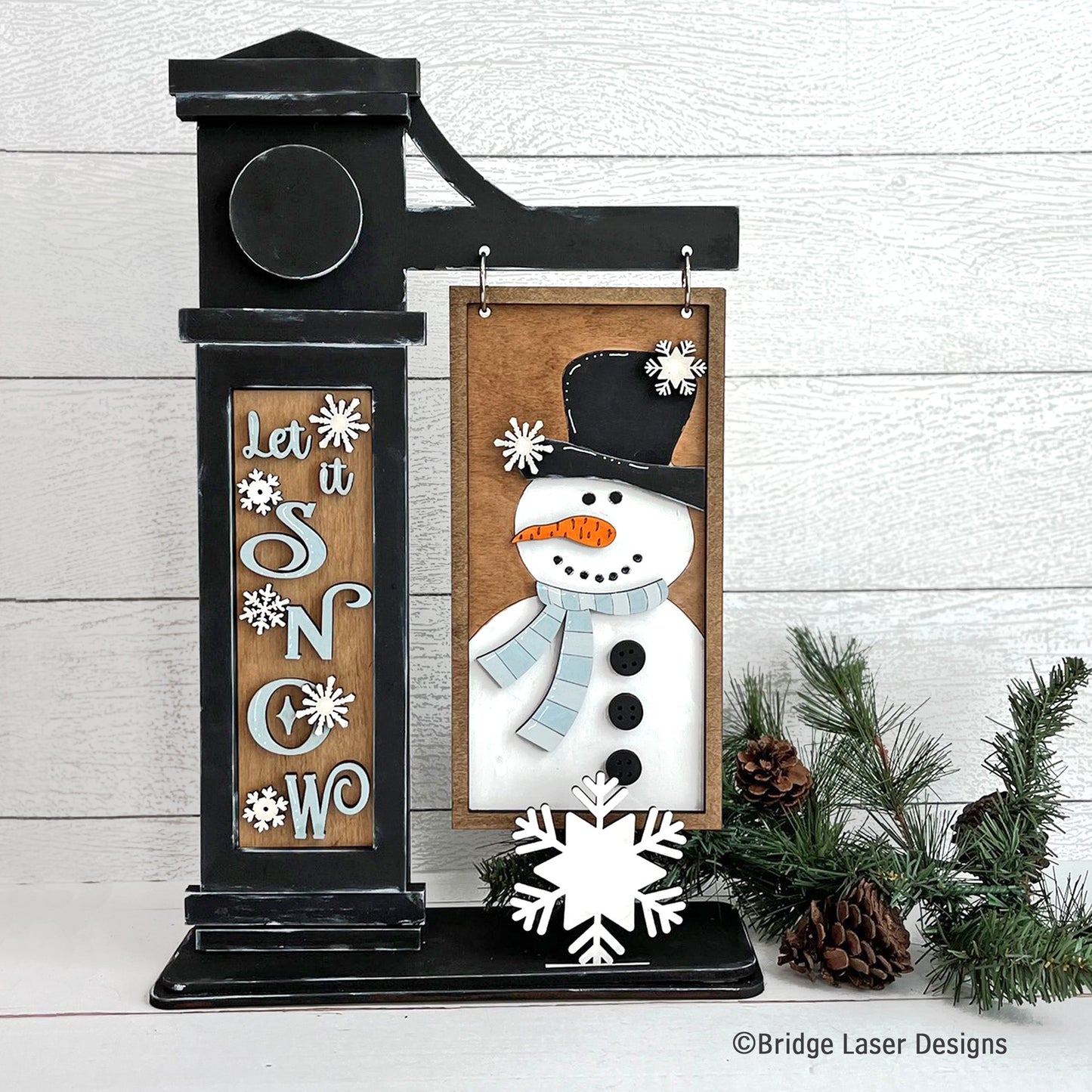 Small Interchangeable Porch Post with Ho Ho Ho Santa Insert Class