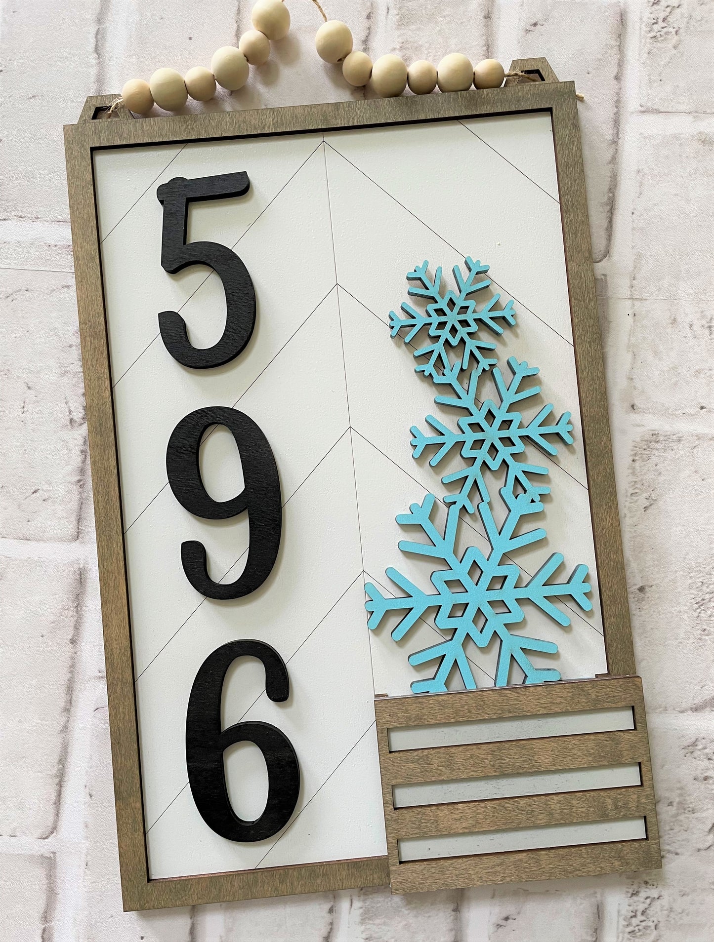 Address Plaque ( includes numbers, a letter and 2 inserts)